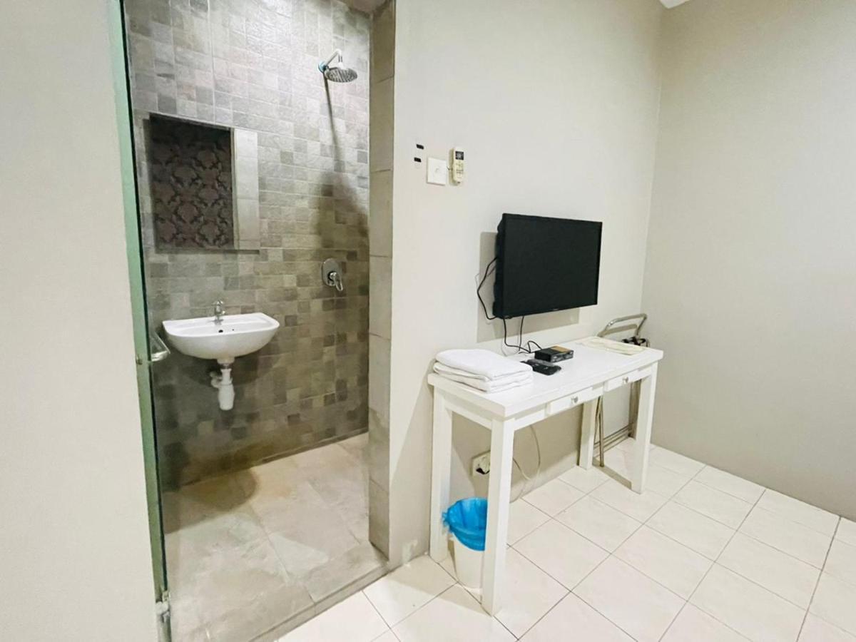 M Hotel Johor Bahru Buitenkant foto