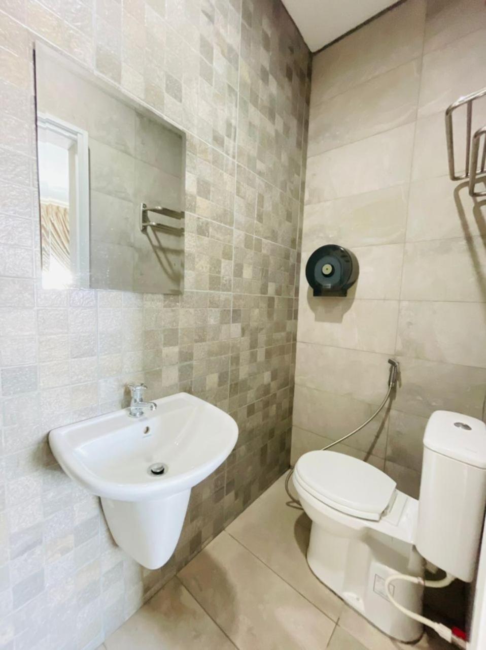 M Hotel Johor Bahru Buitenkant foto